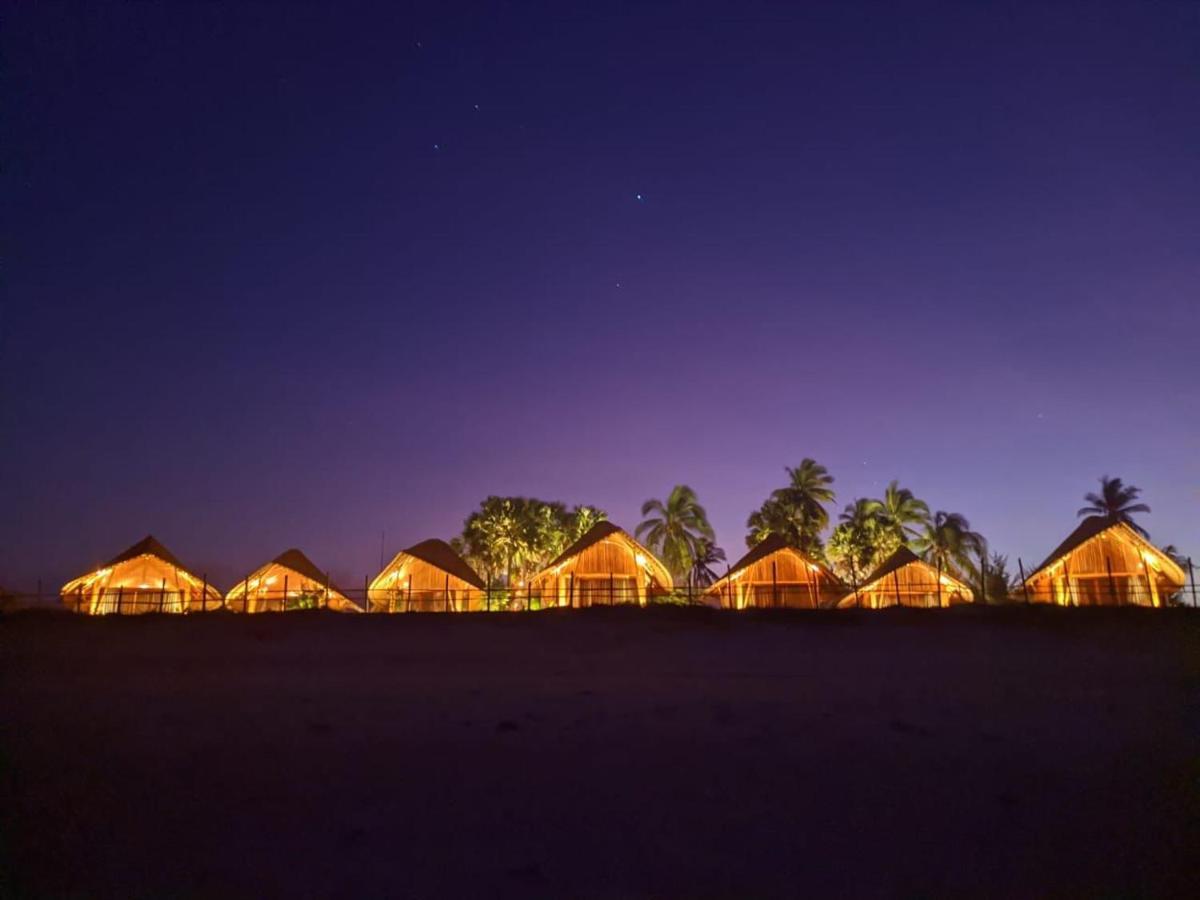 Hotel Tanoma Sumba Maujawa Zewnętrze zdjęcie